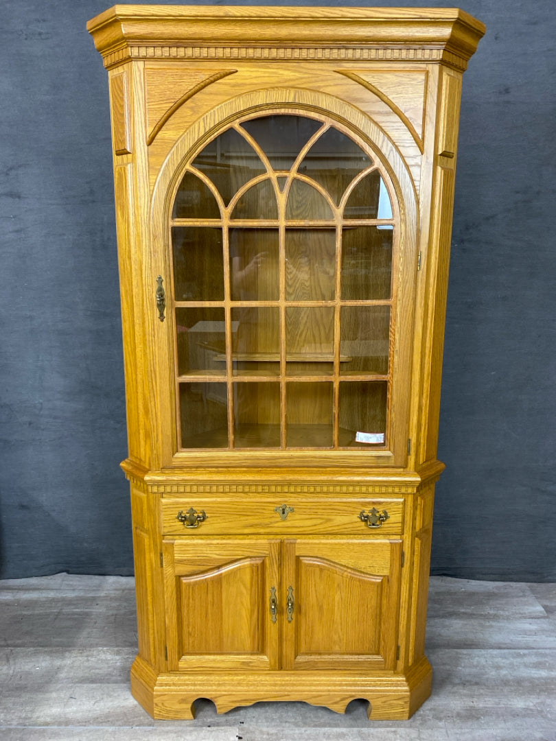 Virginia House Corner Cupboard