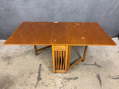 Table with Chairs