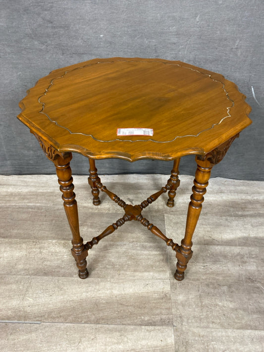 Accent Table