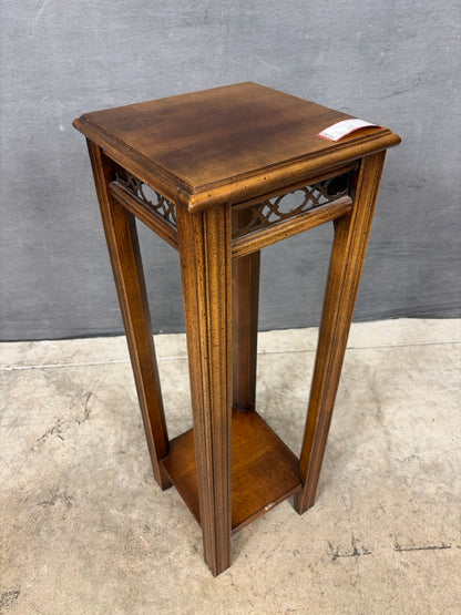 Lane Stand