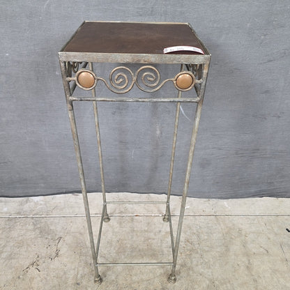 Stand