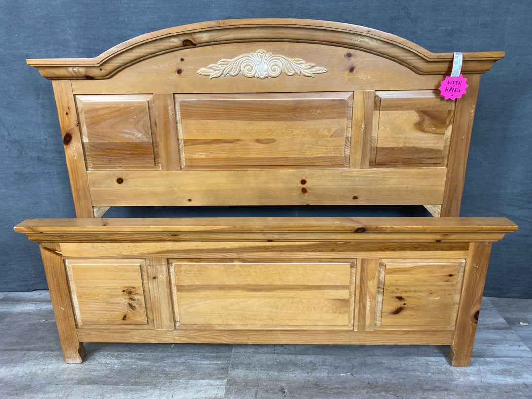 Broyhill Queen Bed