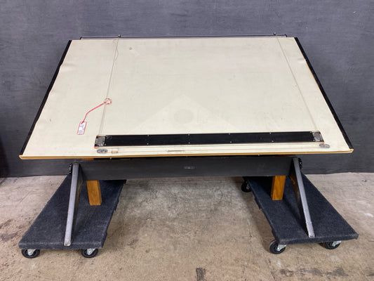Utility Table