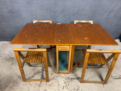 Table with Chairs