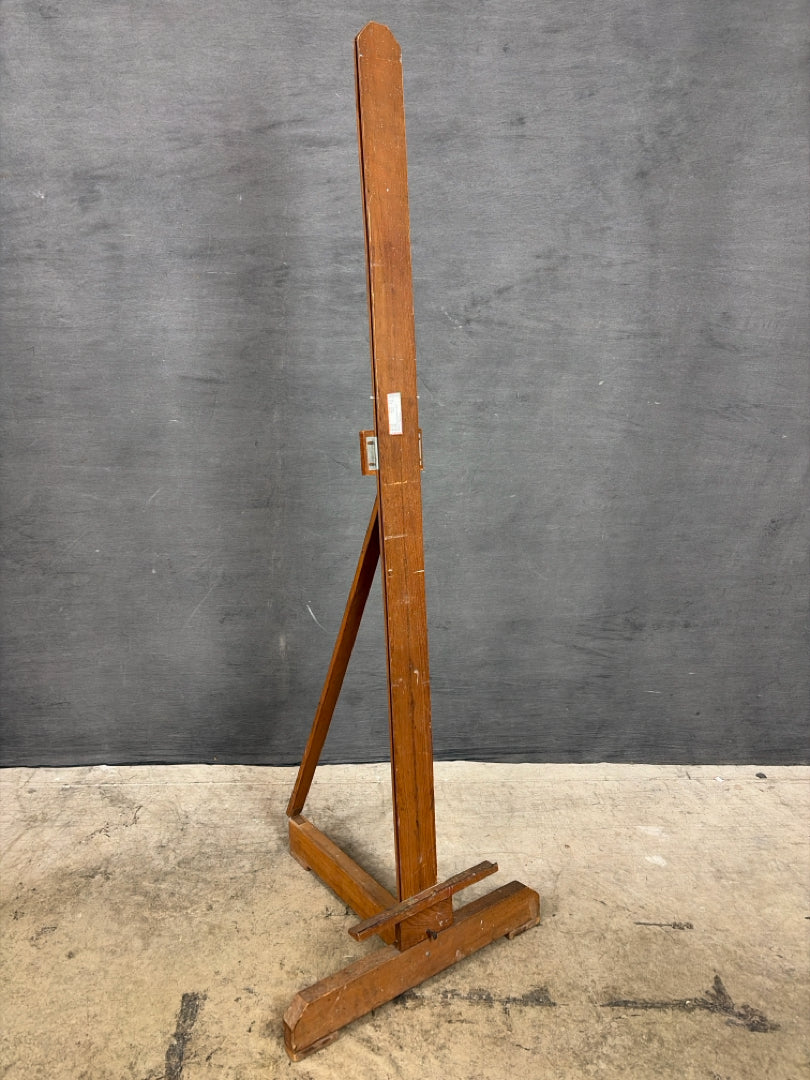 Easel