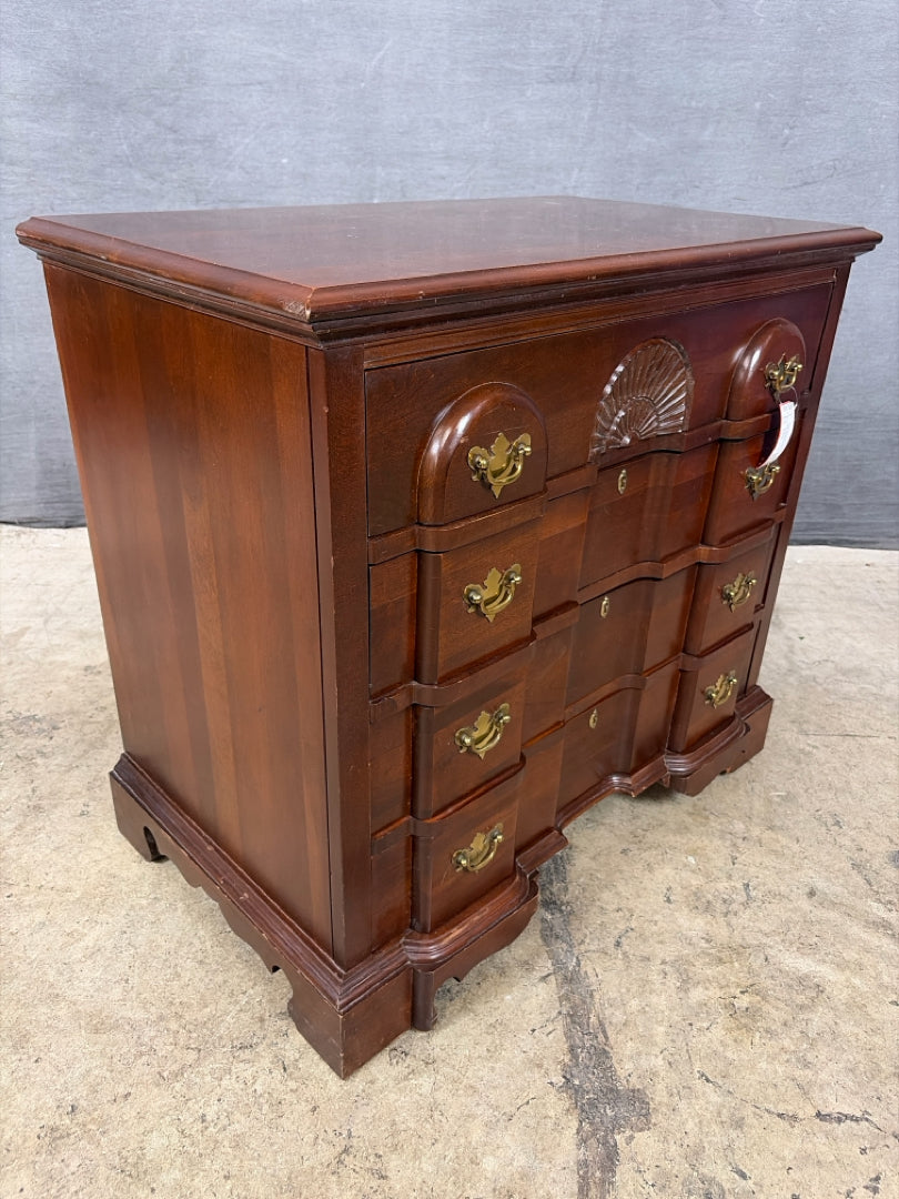 Broyhill Dresser